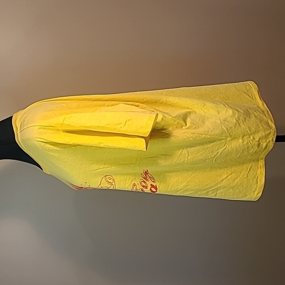 STRANGER THINGS Surfer Boy Pizza Short Sleeve Graphic T-shirt, Unisex - Picture 4 of 9